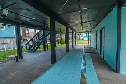 13826 Pirates Beach Boulevard, Galveston, TX 77554 - Photo 39