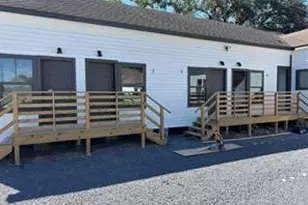 905 74th St, Houston, TX 77011 - Photo 1