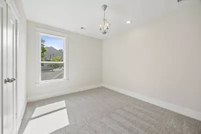8558 Ridgepoint Drive, Houston, TX 77055 - Photo 31