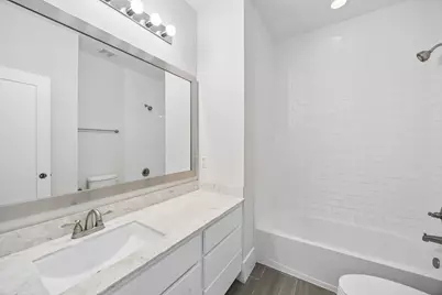 8558 Ridgepoint Drive, Houston, TX 77055 - Photo 35
