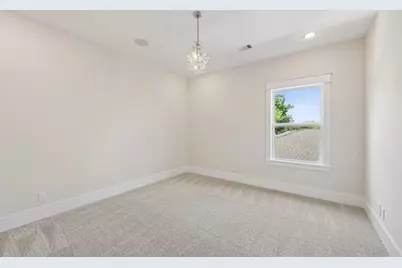 8558 Ridgepoint Drive, Houston, TX 77055 - Photo 33