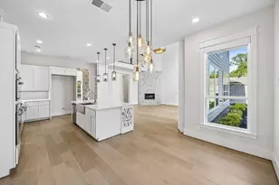 8558 Ridgepoint Dr, Houston, TX 77055 - Photo 13