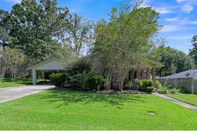 107 Shadylyn Drive, Conroe, TX 77304 - Photo 3