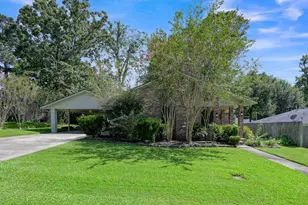 107 Shadylyn Dr, Conroe, TX 77304 - Photo 3
