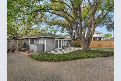 1007 Grovewood Lane, Houston, TX 77008 - Photo 27