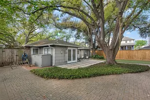 1007 Grovewood Ln, Houston, TX 77008 - Photo 27