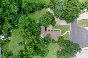 409 N Hutchins St, Bryan, TX 77803 - Photo 27