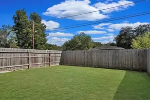 995 Junell St, Houston, TX 77088 - Photo 7