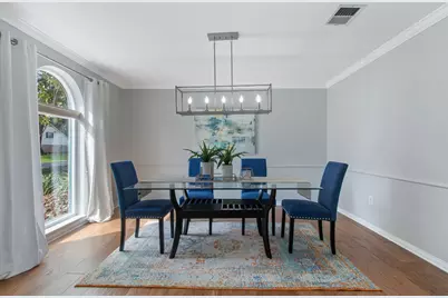 13710 Balmore Circle, Houston, TX 77069 - Photo 9