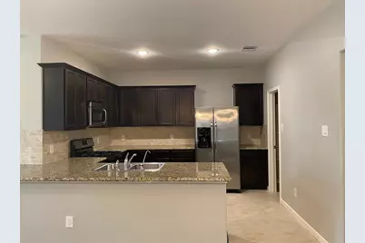 3010 Village Creek Drive, Katy, TX 77494 - Photo 7