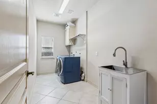 8411 Middle Canyon Rd, Katy, TX 77494 - Photo 49