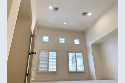5033 La Branch Street, Houston, TX 77004 - Photo 11