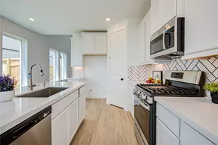 21803 Fitzroy Mnr Ln, Cypress, TX 77433 - Photo 13