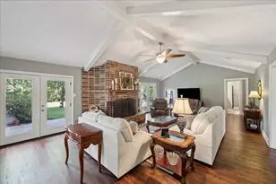 5925 Longwood St, Beaumont, TX 77707 - Photo 7