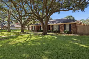 5925 Longwood St, Beaumont, TX 77707 - Photo 3