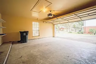 5602 Whisper Ridge Dr, Sugar Land, TX 77479 - Photo 33