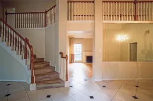 5602 Whisper Ridge Dr, Sugar Land, TX 77479 - Photo 5