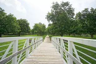 5602 Whisper Ridge Dr, Sugar Land, TX 77479 - Photo 43