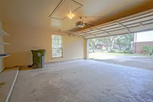 5602 Whisper Ridge Dr, Sugar Land, TX 77479 - Photo 35