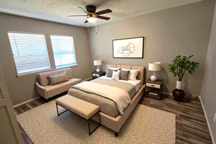 6430 Bankside Dr, Houston, TX 77096 - Photo 9