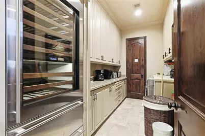 680 Villa Drive, Crystal Beach, TX 77650 - Photo 19