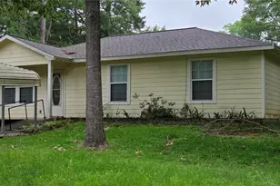 10635 Royal Cavins Dr, Conroe, TX 77303 - Photo 3