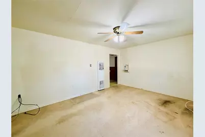 2721 Beaumont Avenue, Liberty, TX 77575 - Photo 7