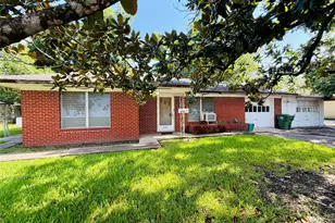 2721 Beaumont Ave, Liberty, TX 77575 - Photo 1