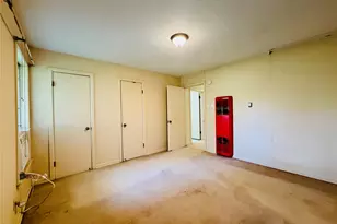 2721 Beaumont Ave, Liberty, TX 77575 - Photo 11
