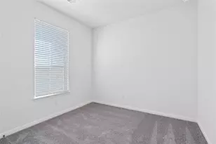 1613 Vista Luna Dr, Texas City, TX 77591 - Photo 5