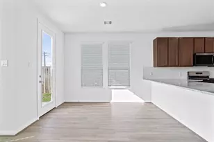 1613 Vista Luna Dr, Texas City, TX 77591 - Photo 11