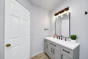 11754 Green Coral Drive, Houston, TX 77044 - Photo 33