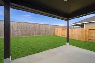 418 Monarch Trl, Huntsville, TX 77320 - Photo 7