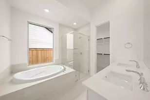 26120 North Skylight Brook Circle, Montgomery, TX 77316 - Photo 11