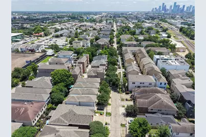 5232 Eigel Street, Houston, TX 77007 - Photo 35
