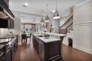537 W 22nd St, Houston, TX 77008 - Photo 11