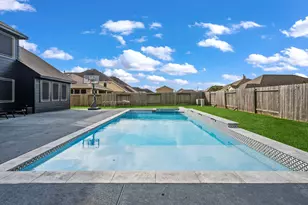202 San Marcos Dr, Baytown, TX 77523 - Photo 33