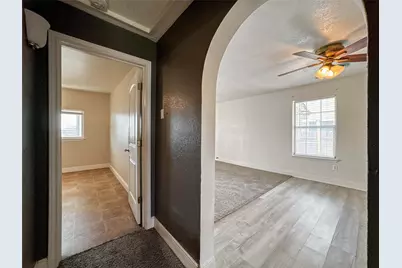 8321 Leander Street, Houston, TX 77012 - Photo 13