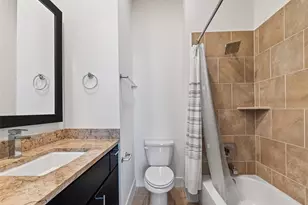 1817 Crockett St, Houston, TX 77007 - Photo 25