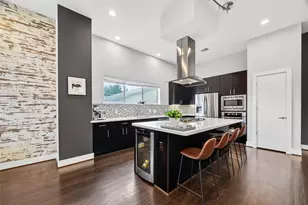 1817 Crockett St, Houston, TX 77007 - Photo 9