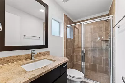 1817 Crockett Street #C, Houston, TX 77007 - Photo 7