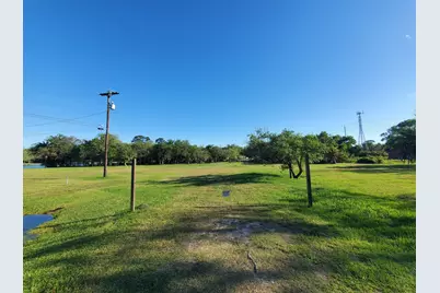 2725 49th Street, Dickinson, TX 77539 - Photo 19