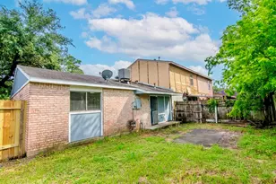 7891 Gallahad St, Houston, TX 77078 - Photo 11