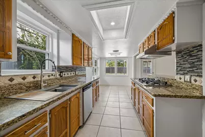 631 Lexington Square, Humble, TX 77338 - Photo 3