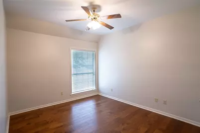 604 Texas Avenue, Shiner, TX 77984 - Photo 25