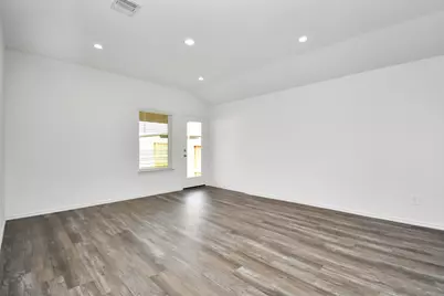 5315 Castlebury Meadows Drive, Spring, TX 77373 - Photo 17