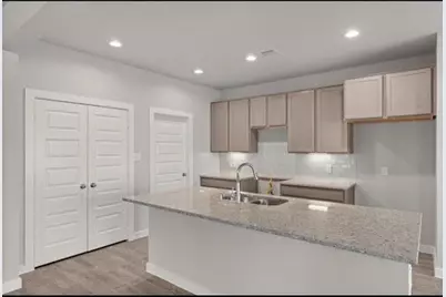 2402 Village Side Trail, Rosenberg, TX 77471 - Photo 3