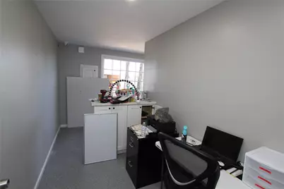 11518 Bogs Road, Tomball, TX 77375 - Photo 9