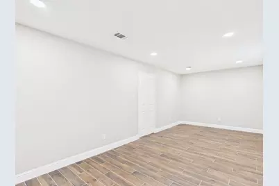 7903 Secretariat Lane, Houston, TX 77071 - Photo 7