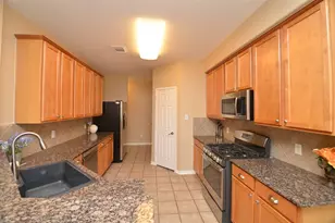 2911 Meadowglen Cove, Houston, TX 77082 - Photo 11